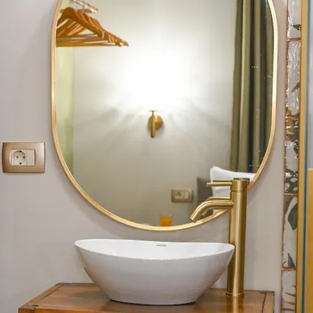 Vivis Hub Argostoli (Kefalonia)