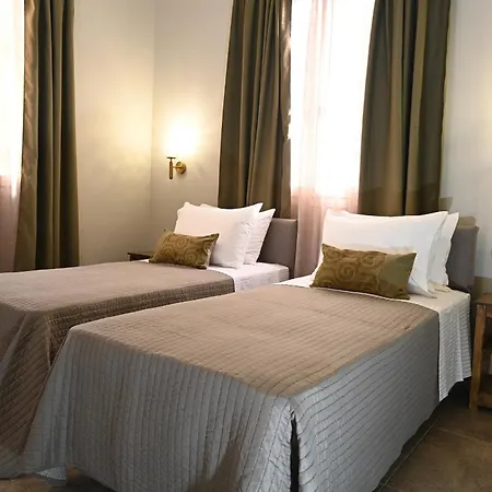 Vivis Hub 4* Argostoli (Kefalonia)