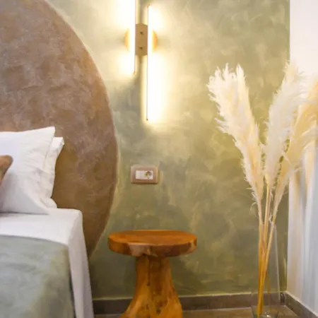 Vivis Hub Apartmanhotel