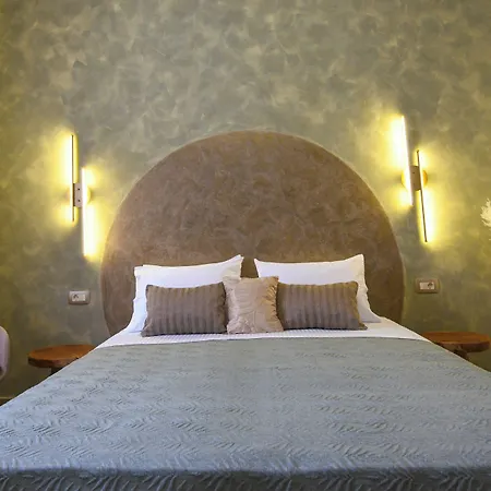 Vivis Hub Apartmanhotel