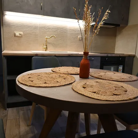 Vivis Hub Argosztóli