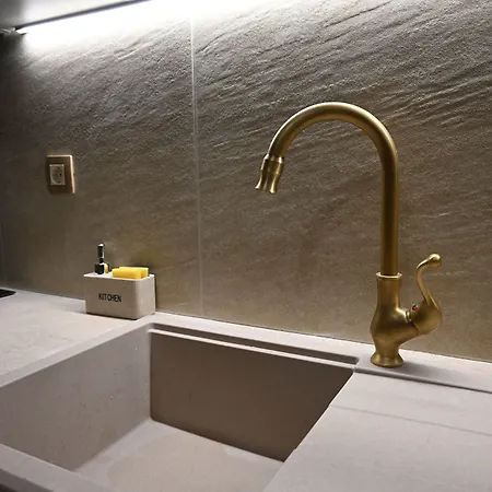 Vivis Hub Argosztóli