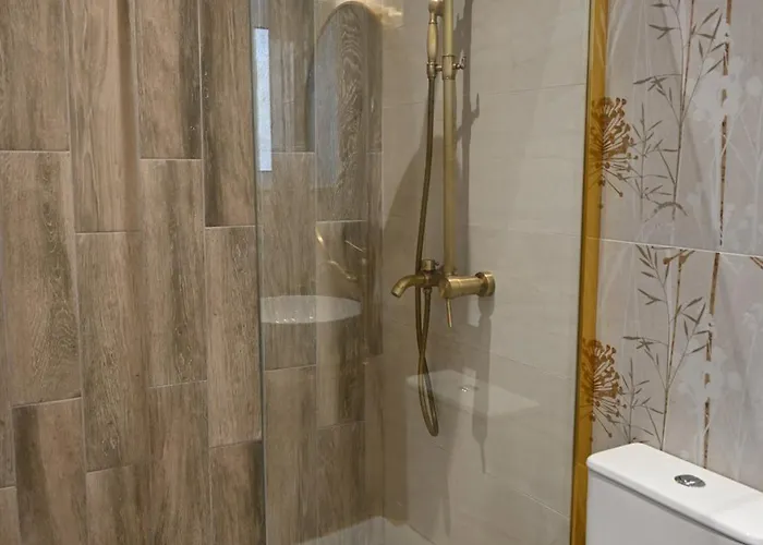 Vivis Hub Lejlighedshotel 3*